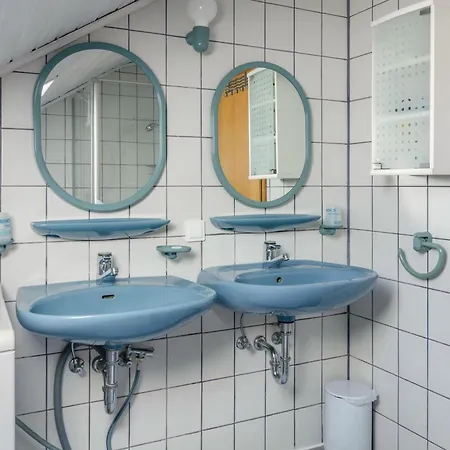 Jaulneau Апартаменты Owingen
